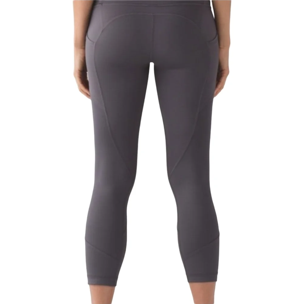 Lululemon All The Right Places Crop II (23") Dark Carbon Size 6 - Picture 5 of 10